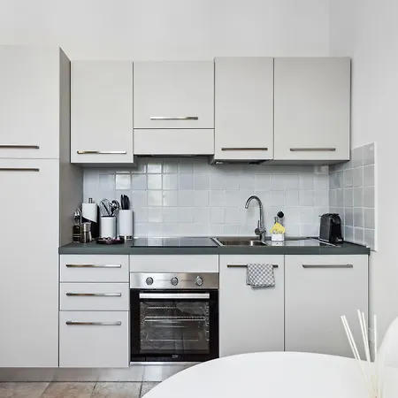 Limehome Rome Via Dei Reti-3